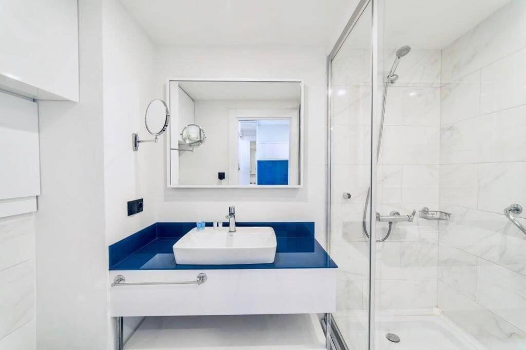 Aparthotel Best House Orbi City Batumi Exterior foto